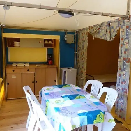 Flower Camping La Pibola Camon  Exterior photo