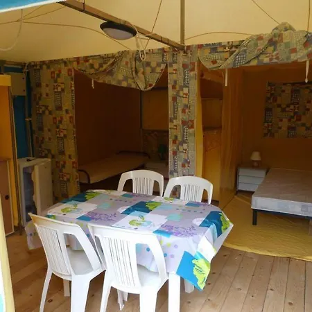 Flower Camping La Pibola Camon  Exterior photo