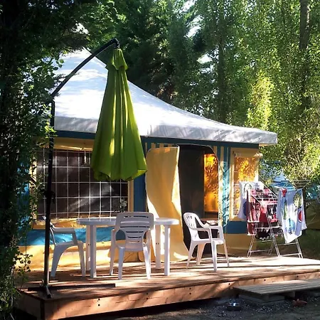 Flower Camping La Pibola Camon  Exterior photo